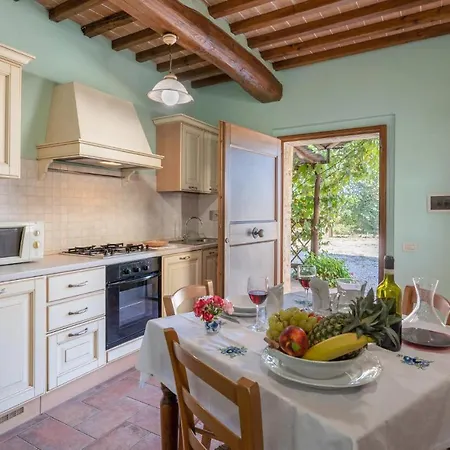 Fresia Apartment Pievescola